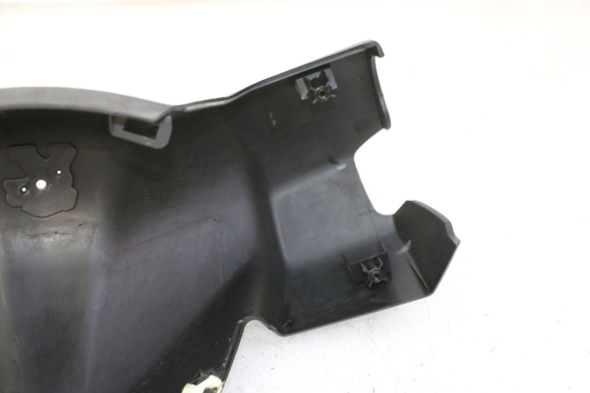 photo de HANDLEBAR COVER FRONT PEUGEOT CITYSTAR 50 (2013 - 2017)