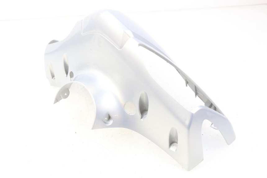 photo de HANDLEBAR COVER FRONT YAMAHA CYGNUS X INJECTION 125 (2007 - 2013)