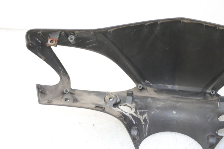 photo de HANDLEBAR COVER FRONT YAMAHA CYGNUS X INJECTION 125 (2007 - 2013)