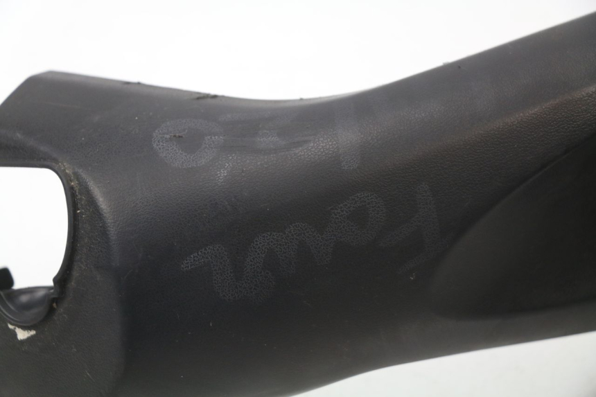 photo de HANDLEBAR COVER FRONT KYMCO DINK 4T 50 (2007 - 2018)