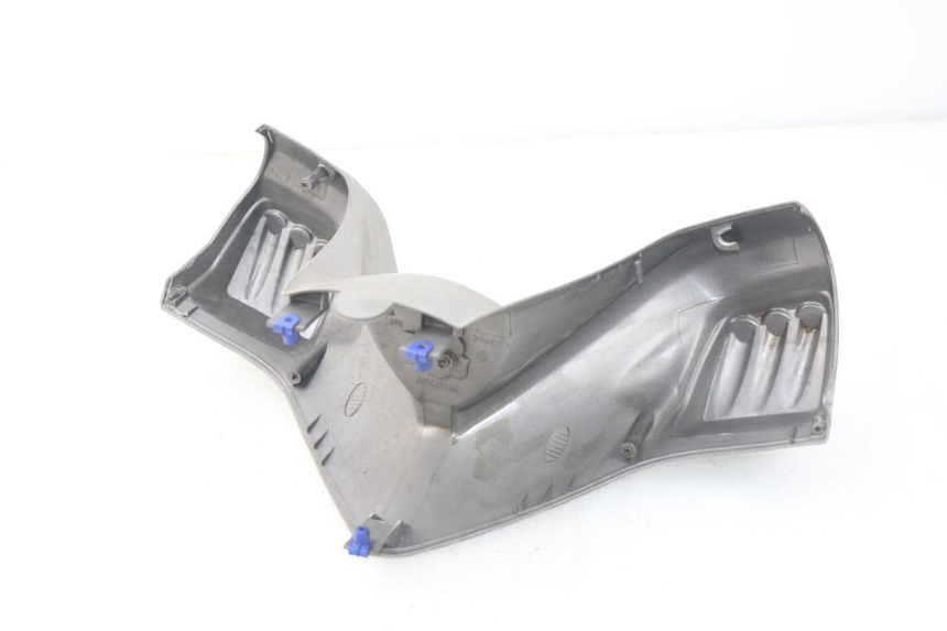 photo de HANDLE BAR FRONT PANEL PEUGEOT ELYSTAR 125 (2002 - 2007)