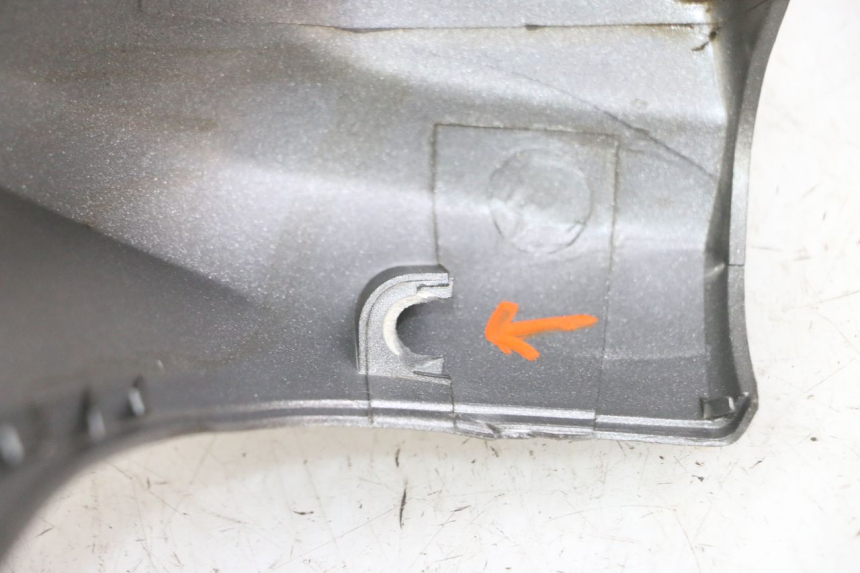 photo de HANDLE BAR FRONT PANEL PEUGEOT ELYSTAR 125 (2002 - 2007)