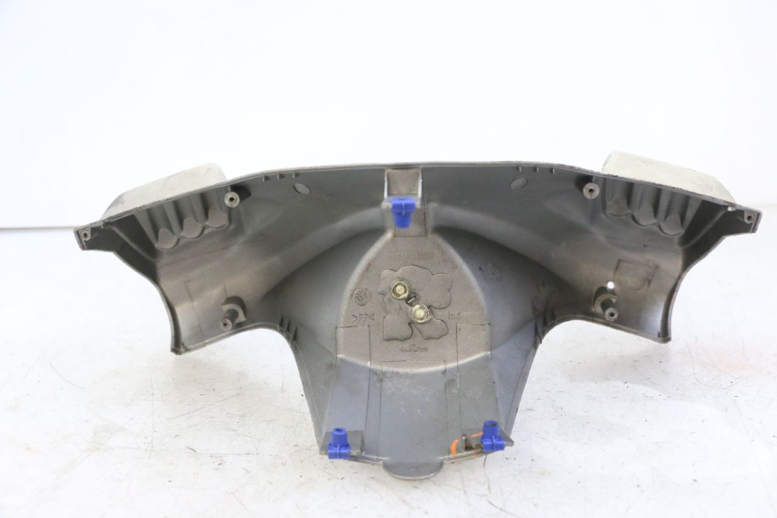 photo de HANDLEBAR COVER FRONT PEUGEOT ELYSTAR 50 (2002 - 2014)