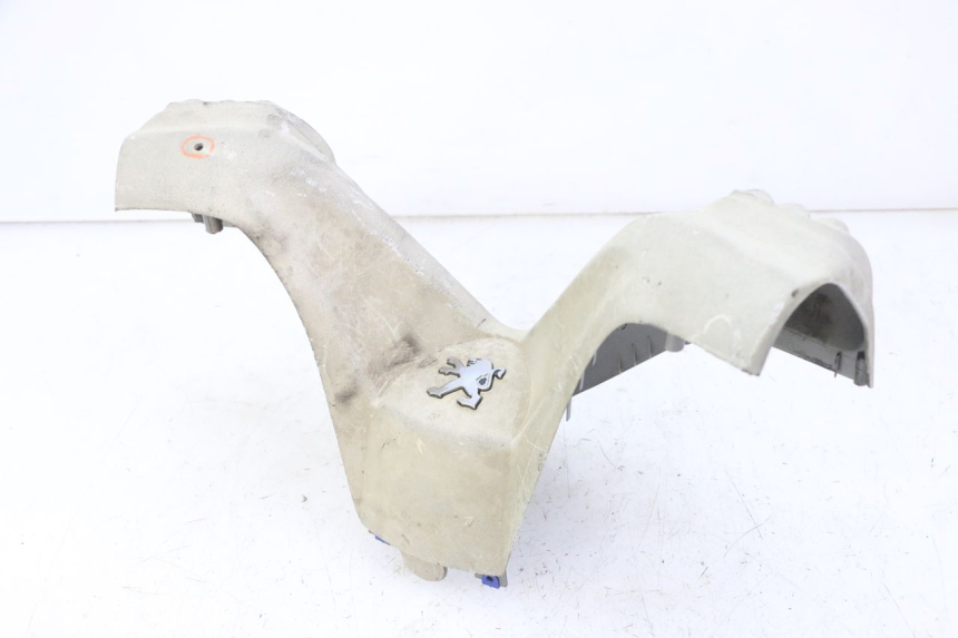 photo de HANDLEBAR COVER FRONT PEUGEOT ELYSTAR 50 (2002 - 2014)