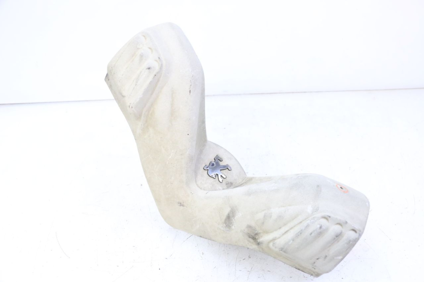 photo de HANDLEBAR COVER FRONT PEUGEOT ELYSTAR 50 (2002 - 2014)