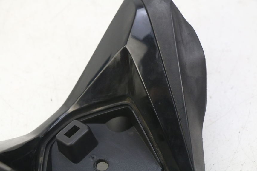 photo de HANDLEBAR COVER FRONT HONDA FORZA 125 (2015 - 2016)