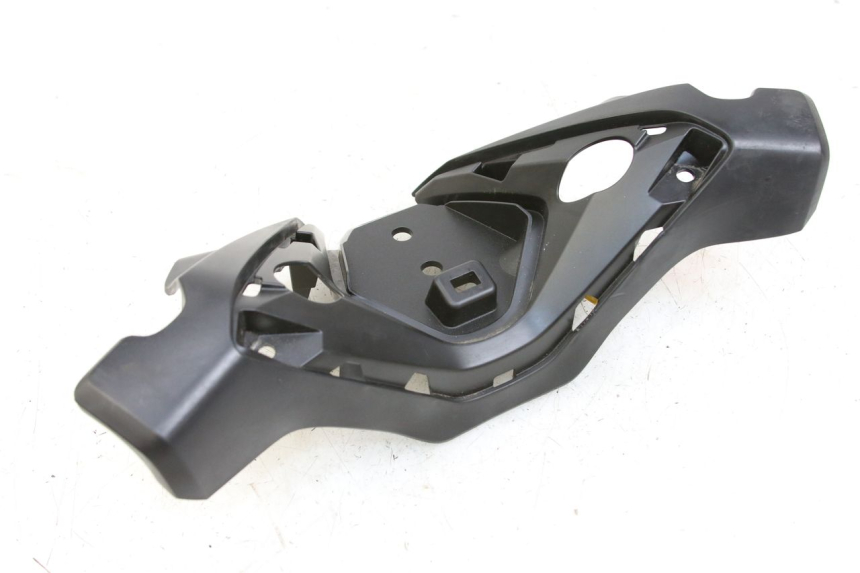 photo de HANDLEBAR COVER FRONT HONDA FORZA 125 (2015 - 2016)