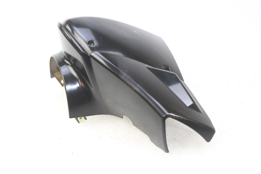 photo de HANDLEBAR COVER FRONT PEUGEOT KISBEE 4T 50 (2010 - 2017)