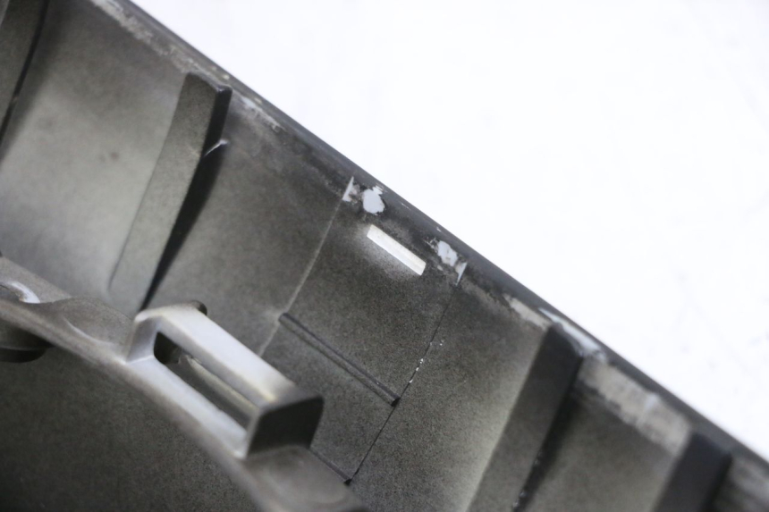 photo de HANDLEBAR COVER FRONT KYMCO LIKE 125 (2009 - 2016) - Markings and original references