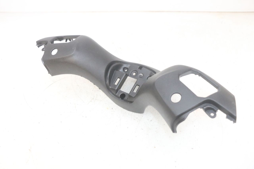 photo de HANDLE BAR FRONT PANEL PIAGGIO MP3 HPE 300 (2019 - 2026) - Markings and original references