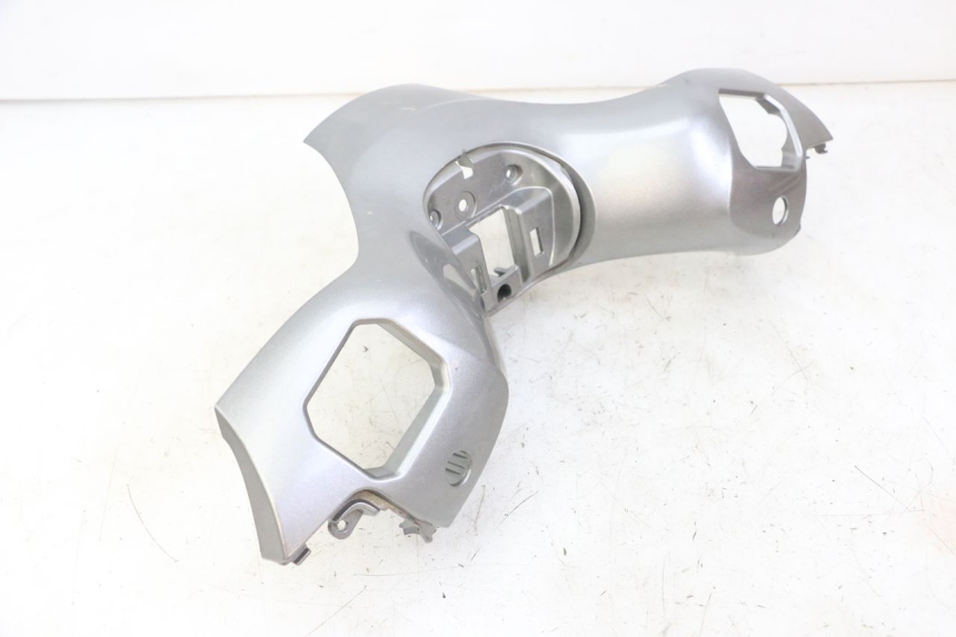 photo de HANDLEBAR COVER FRONT PIAGGIO MP3 500 (2014 - 2016)