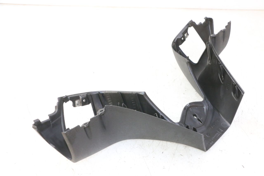 photo de HANDLEBAR COVER FRONT PIAGGIO MP3 125 (2006 - 2014)