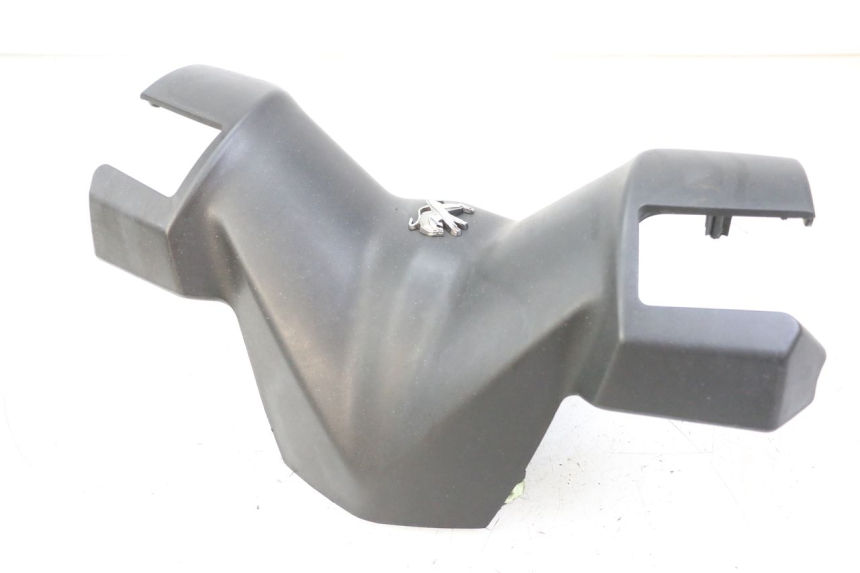 photo de HANDLEBAR COVER FRONT PEUGEOT CITYSTAR 125 (2011 - 2017)