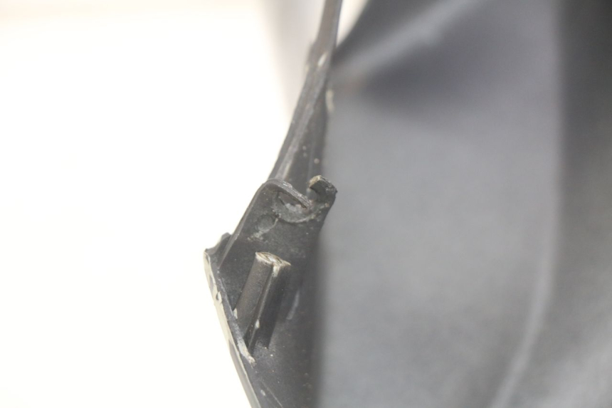photo de HANDLEBAR COVER FRONT PIAGGIO BEVERLY 125 (2010 - 2015)