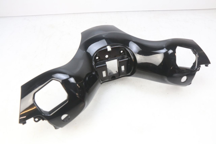 photo de HANDLEBAR COVER FRONT PIAGGIO MP3 500 (2014 - 2016)