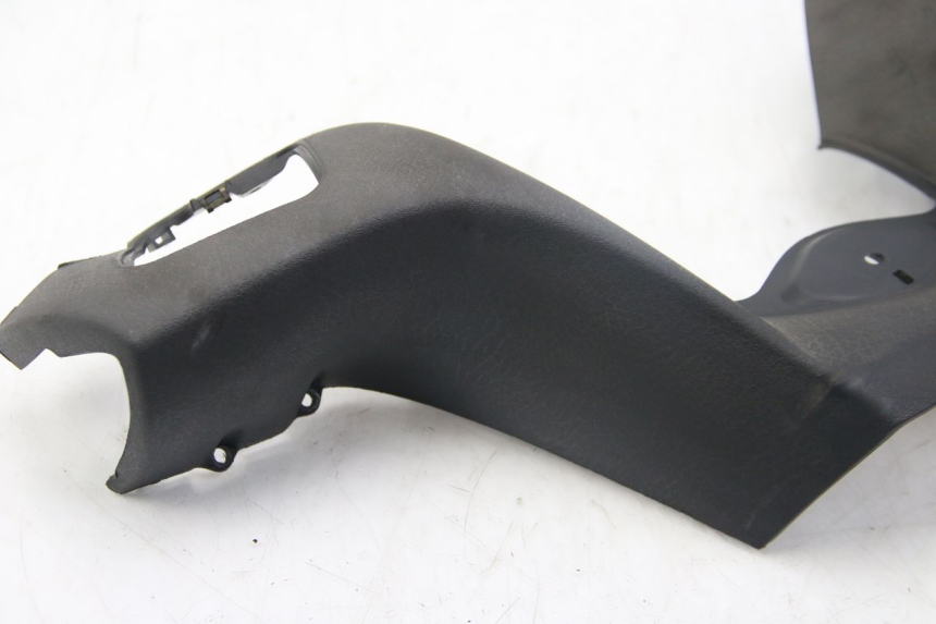 photo de HANDLEBAR COVER FRONT PIAGGIO MP3 125 (2006 - 2014)