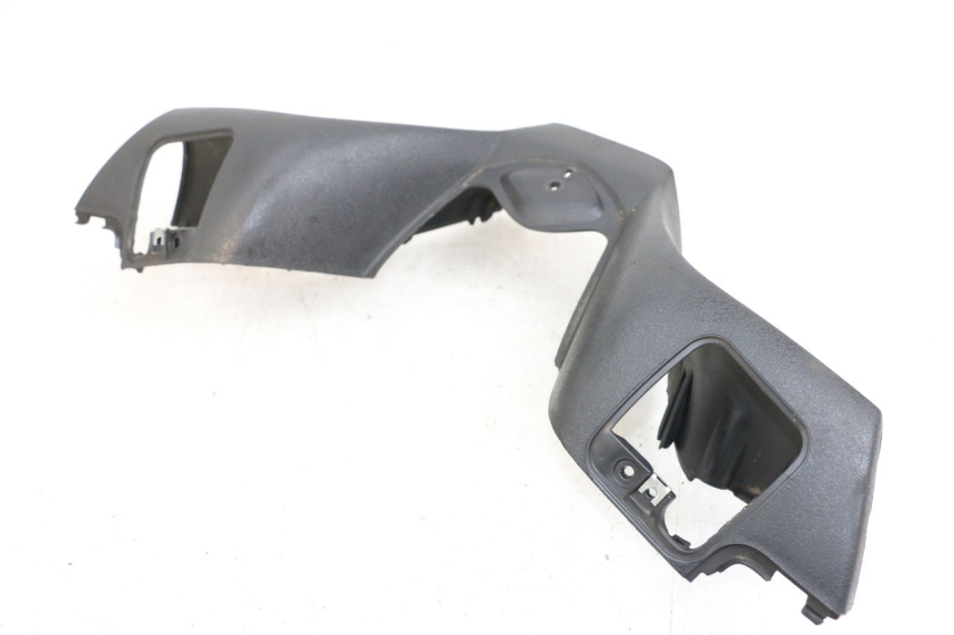 photo de HANDLEBAR COVER FRONT PIAGGIO MP3 500 (2011 - 2015)