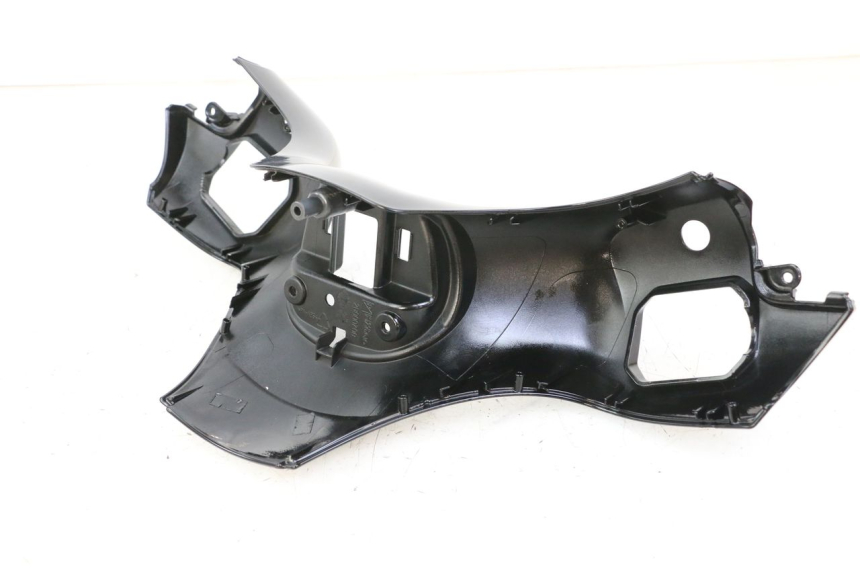 photo de HANDLEBAR COVER FRONT PIAGGIO MP3 500 (2014 - 2016)