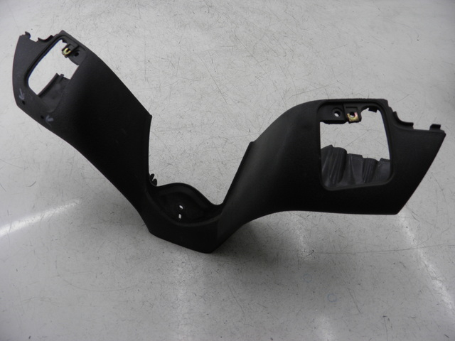 photo de HANDLEBAR COVER FRONT PIAGGIO MP3 125 (2006 - 2014)