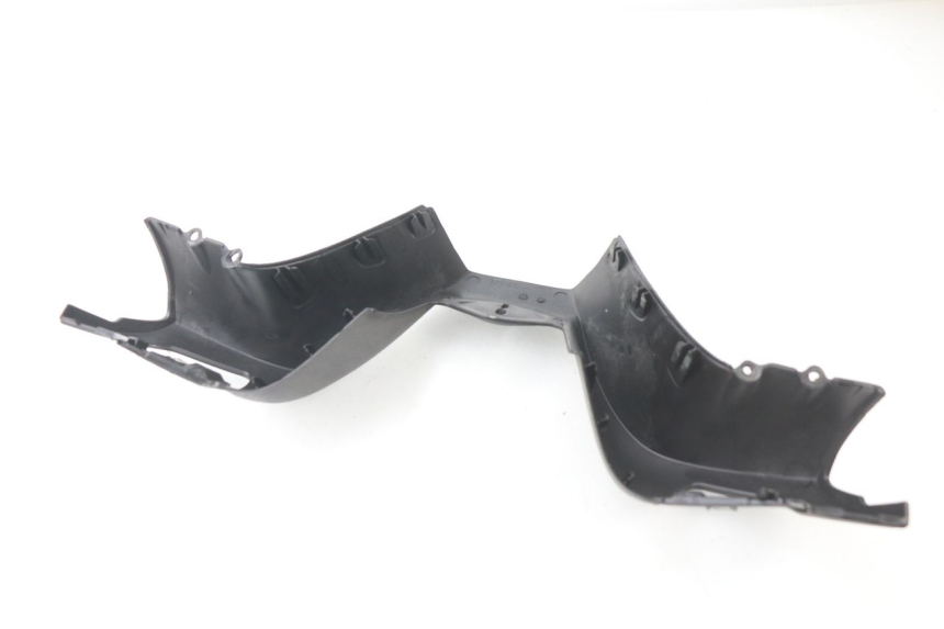 photo de HANDLEBAR COVER FRONT PIAGGIO MP3 LT 400 (2007 - 2012)