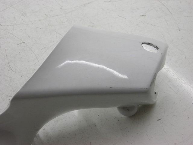 photo de HANDLEBAR COVER FRONT PIAGGIO ZIP 2T 50 (2009 - 2019)