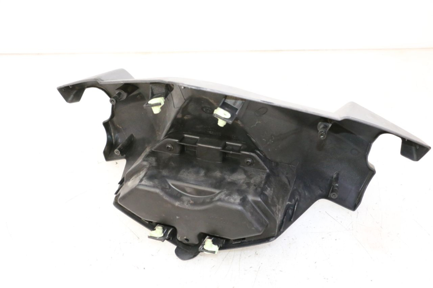 photo de HANDLE BAR FRONT PANEL PEUGEOT SATELIS 125 (2010 - 2012)