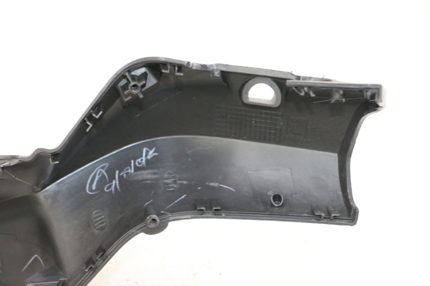 photo de HANDLEBAR COVER FRONT APRILIA SXR 50 (2021 - 2023)
