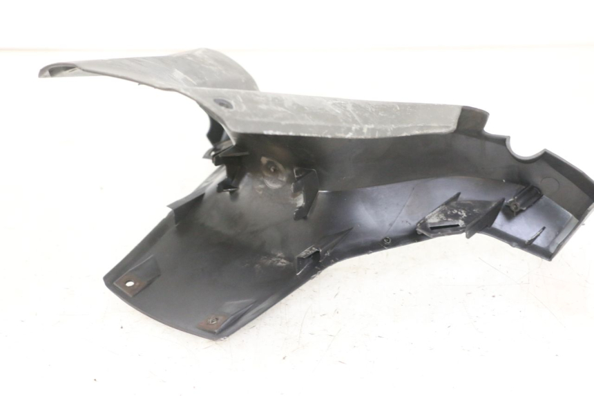 photo de HANDLEBAR COVER FRONT SUZUKI UH BURGMAN 125 (2002 - 2006)