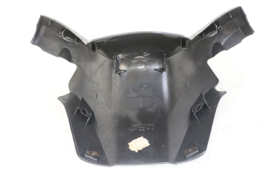 photo de HANDLEBAR COVER FRONT SUZUKI UH BURGMAN 125 (2002 - 2006)
