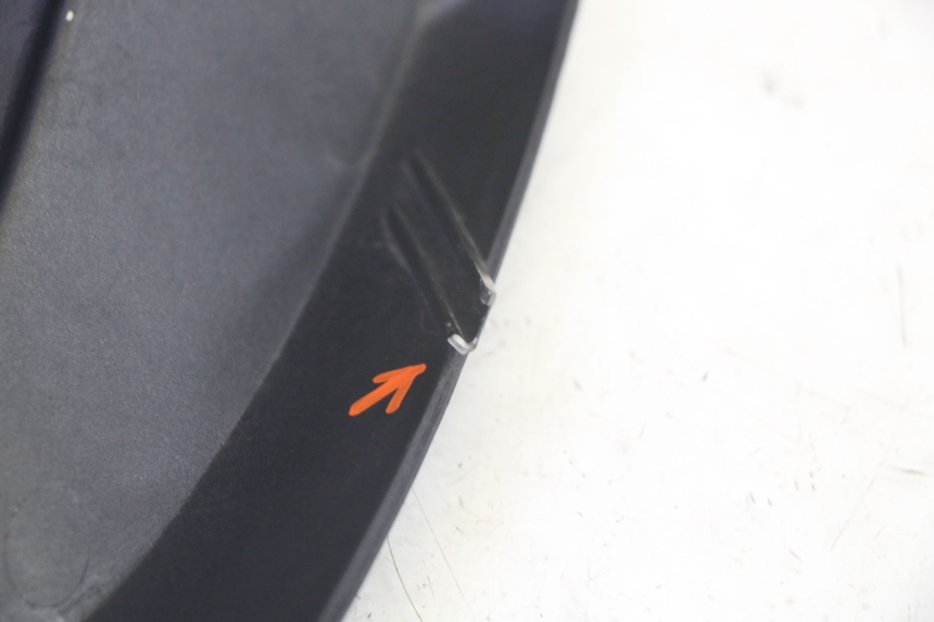 photo de HANDLE BAR FRONT PANEL PIAGGIO XEVO - X EVO 125 (2007 - 2016) - Fixing points details