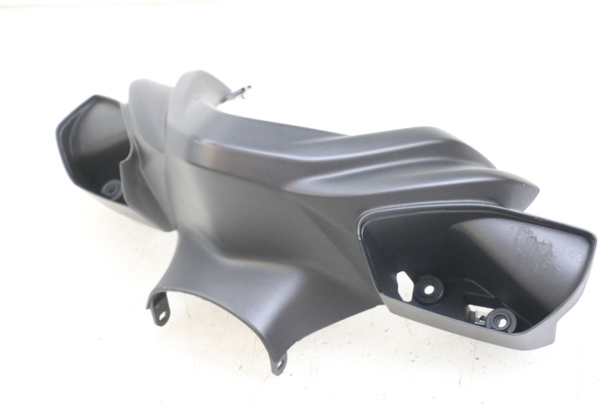 photo de HANDLEBAR COVER FRONT YAMAHA AEROX 2T 50 (2013 - 2017)