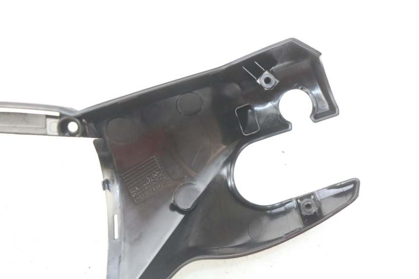 photo de HANDLEBAR COVER FRONT YAMAHA X-MAX XMAX 125 (2010 - 2014)