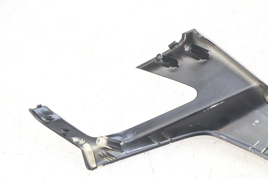 photo de HANDLEBAR COVER FRONT YAMAHA X-MAX XMAX 250 (2006 - 2009)