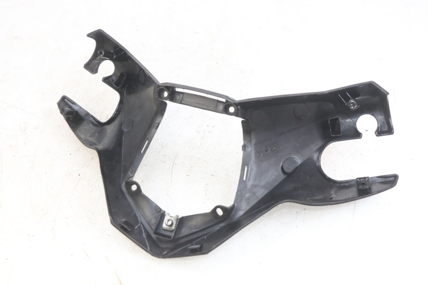 photo de HANDLEBAR COVER FRONT YAMAHA X-MAX XMAX 125 (2010 - 2014)