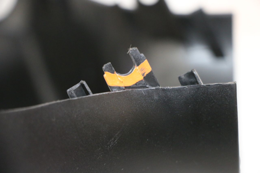 photo de HANDLEBAR COVER FRONT PIAGGIO ZIP 2T 50 (2009 - 2019) - Component detail