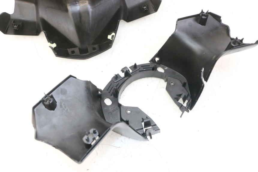 photo de HANDLE BAR PANEL PEUGEOT CITYSTAR 50 (2013 - 2017)