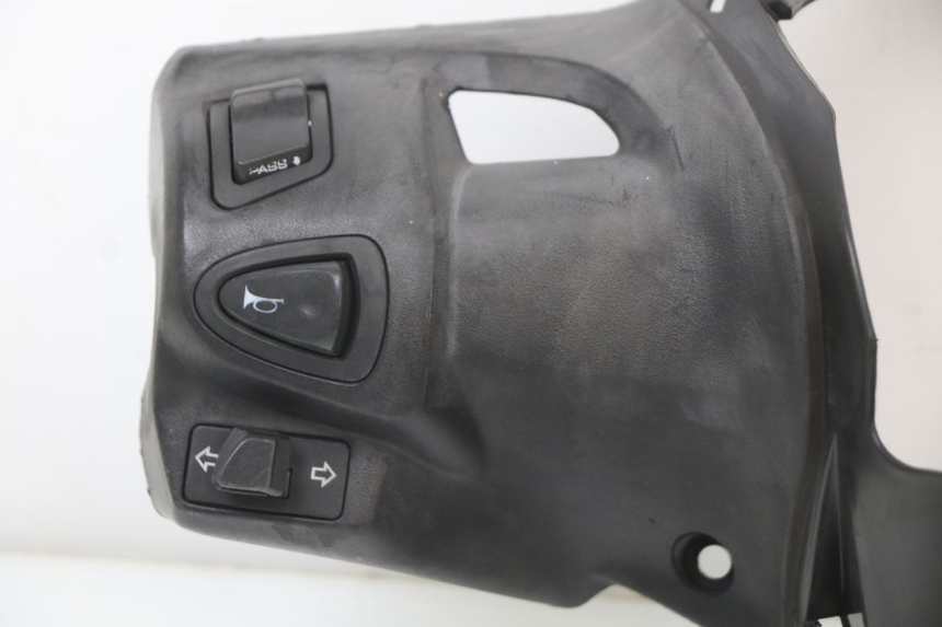 photo de HANDLE BAR PANEL SWITCH HONDA SH ABS 125 (2012 - 2017)
