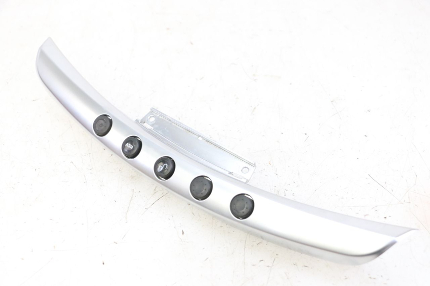 photo de HANDLE BAR PANEL SWITCH PIAGGIO MP3 500 (2014 - 2016)
