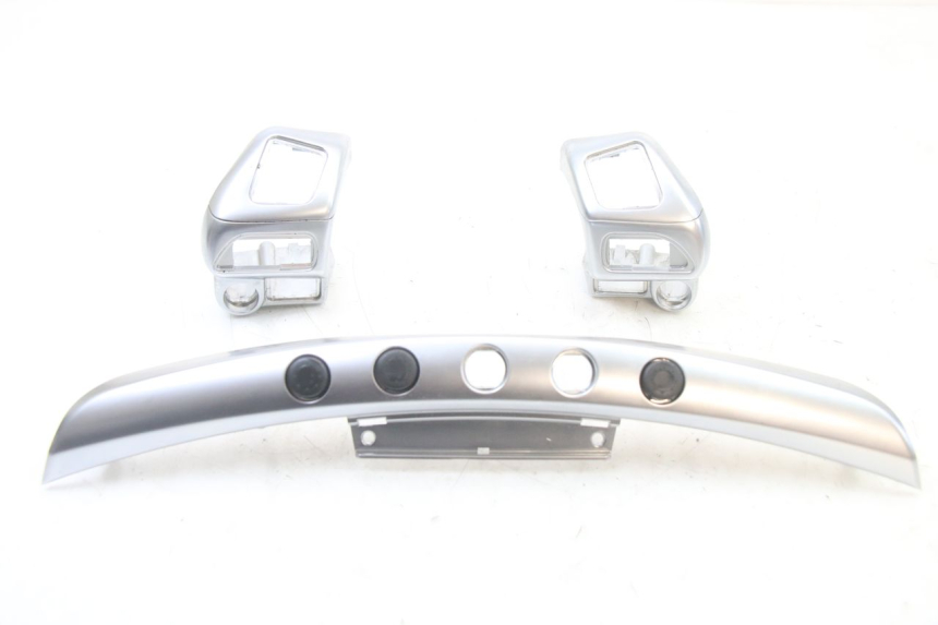 photo de HANDLE BAR PANEL SWITCH PIAGGIO MP3 500 (2014 - 2016)