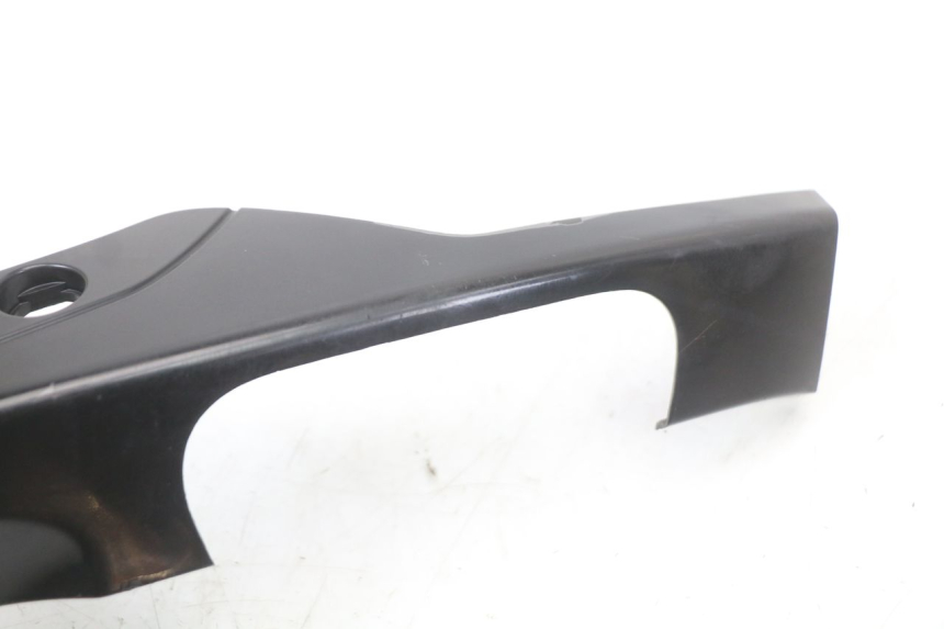 photo de HANDLEBAR SWITCH COVER PIAGGIO X10 125 (2012 - 2017)