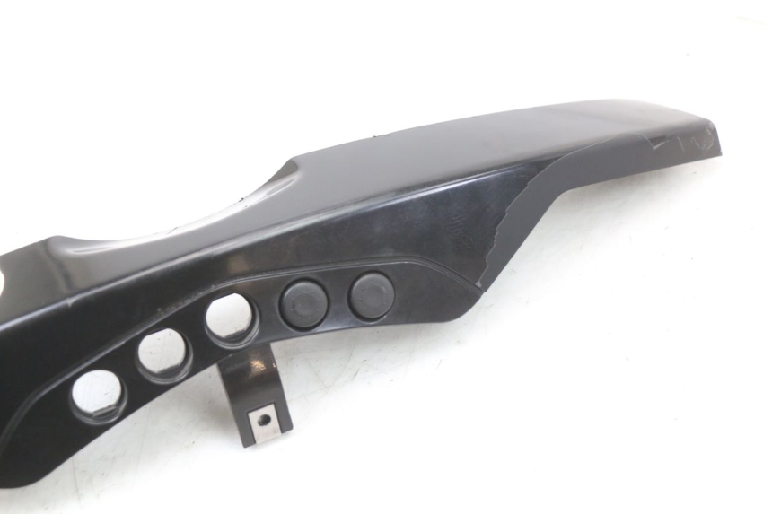 photo de HANDLEBAR SWITCH COVER PIAGGIO X10 125 (2012 - 2017)