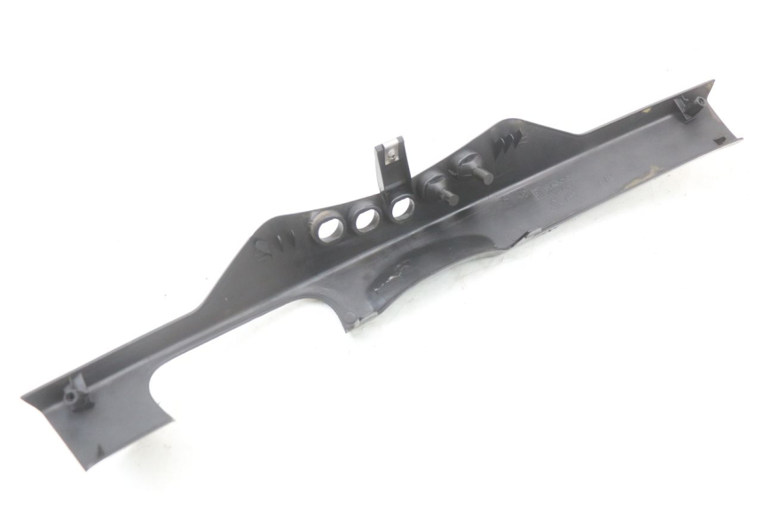 photo de HANDLEBAR SWITCH COVER PIAGGIO X10 125 (2012 - 2017)