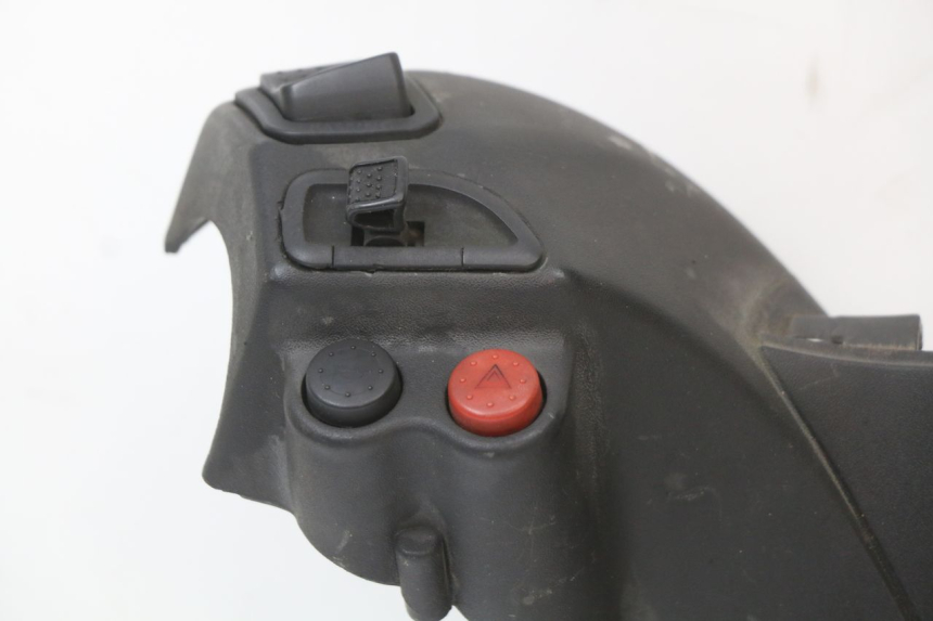 photo de HANDLEBAR SWITCH COVER PIAGGIO XEVO - X EVO 125 (2007 - 2016)