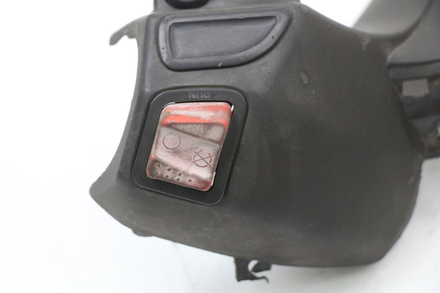 photo de HANDLEBAR SWITCH COVER PIAGGIO XEVO - X EVO 125 (2007 - 2016)