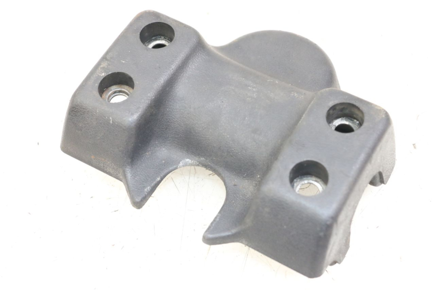 photo de HANDLE BAR PANEL SUZUKI GSX E 250 (1982 - 1983)