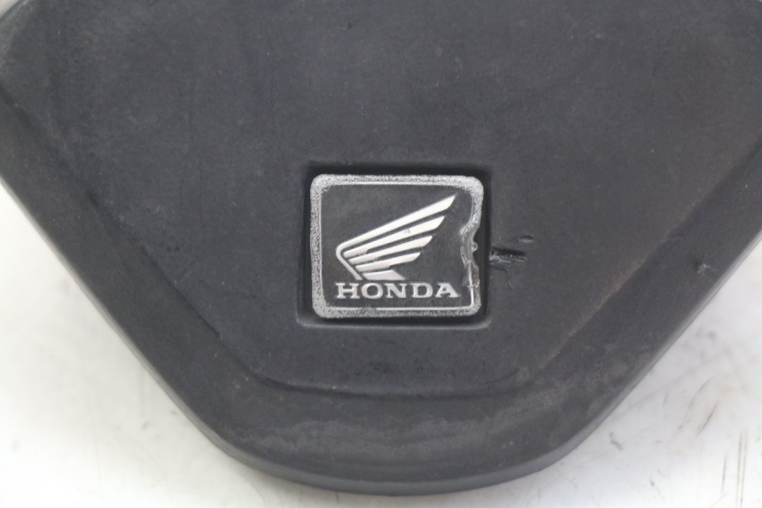 photo de HANDLEBAR COVER HONDA FORZA 125 (2015 - 2016)