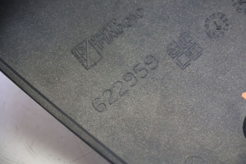 photo de HANDLE BAR PANEL PIAGGIO MP3 125 (2006 - 2014)