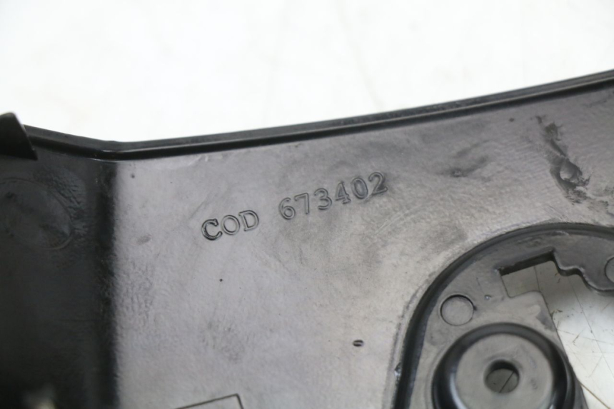 photo de HANDLEBAR COVER PIAGGIO X10 125 (2012 - 2017)