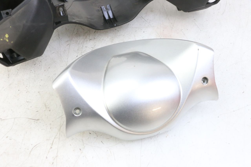 photo de HANDLEBAR COVER PIAGGIO XEVO - X EVO 125 (2007 - 2016)