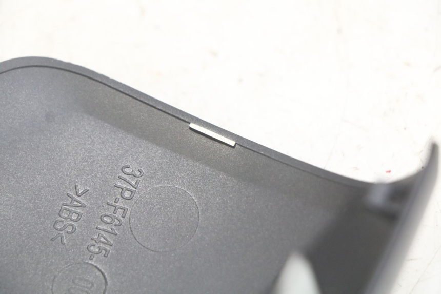 photo de HANDLEBAR COVER YAMAHA X-MAX XMAX 125 (2010 - 2014)